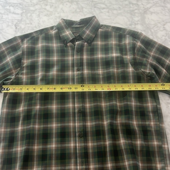 Pendleton untucked button up - Picture 2 of 5